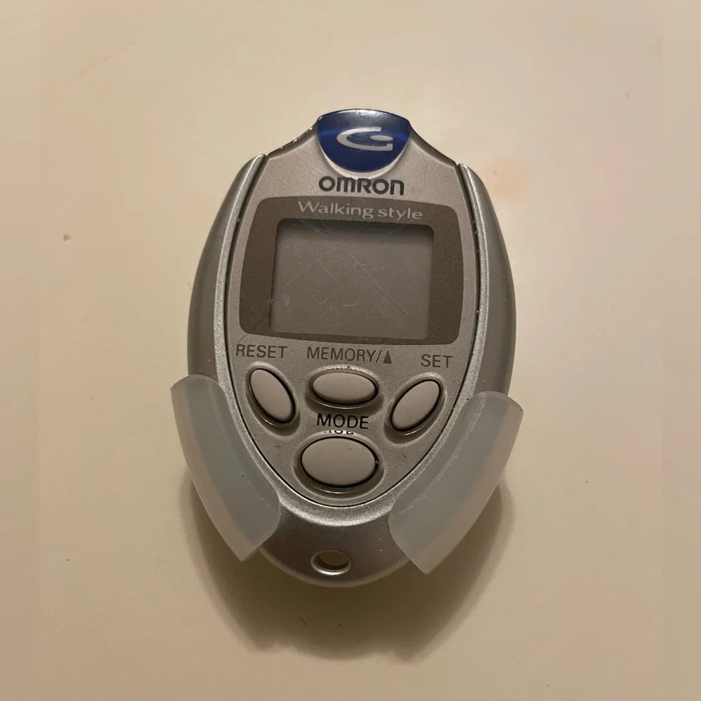 Omniron Clip on pedometer to track steps